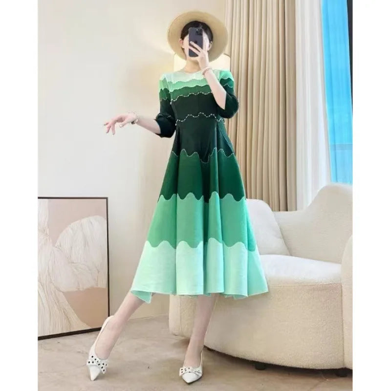 2026 Autumn New Bud Gradient Sustainable Formal Casual Women's Pleated Midi Dress with Ruffles and Eco-Friendly Lining
