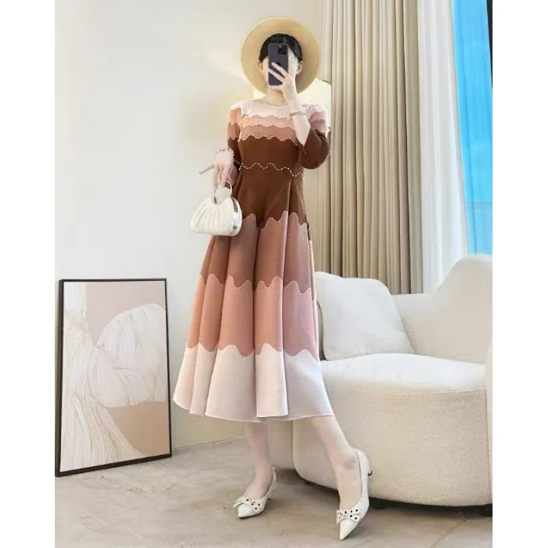 2026 Autumn New Bud Gradient Sustainable Formal Casual Women's Pleated Midi Dress with Ruffles and Eco-Friendly Lining